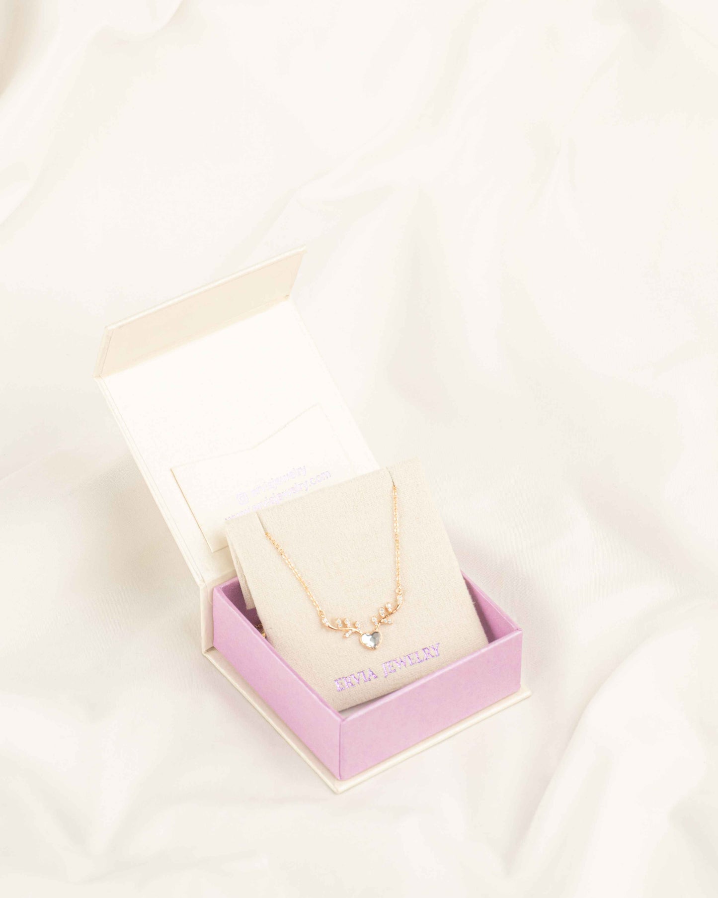 Velora Rose Gold Necklace