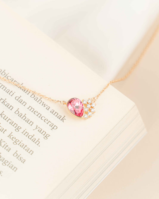 Velvet Rose Gold Necklace