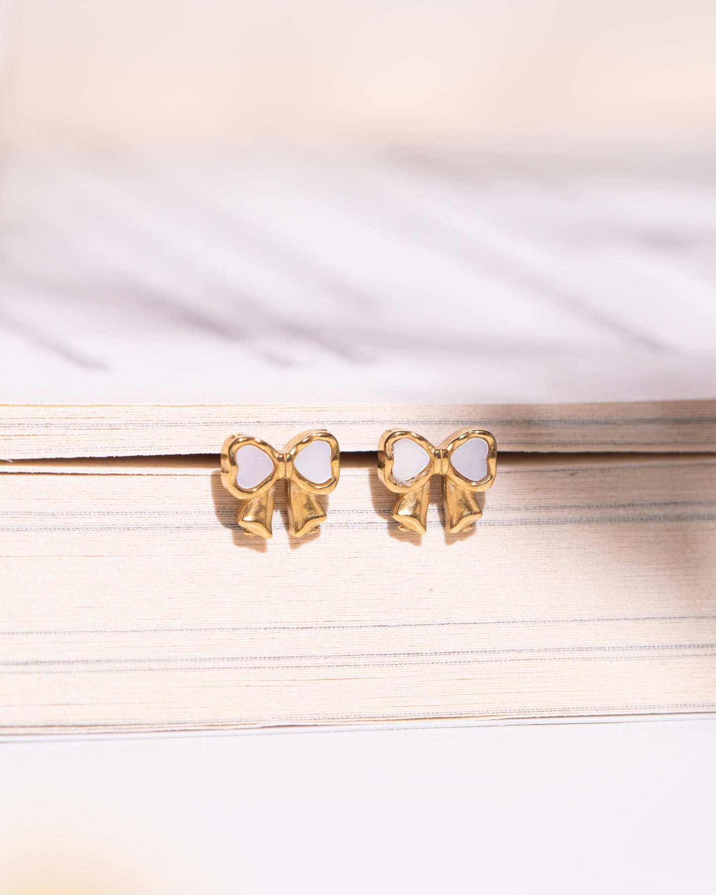 Mini Ribbon White Screw Back Earrings