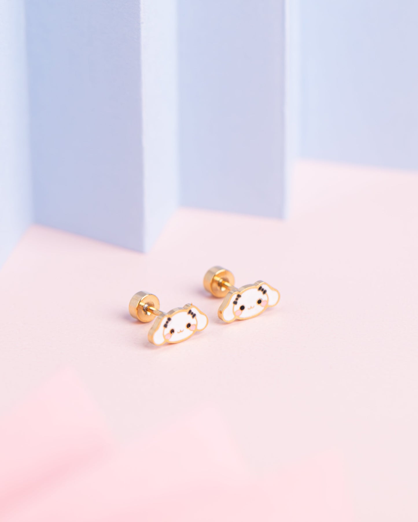 Cinnabelle Screw Back Earrings