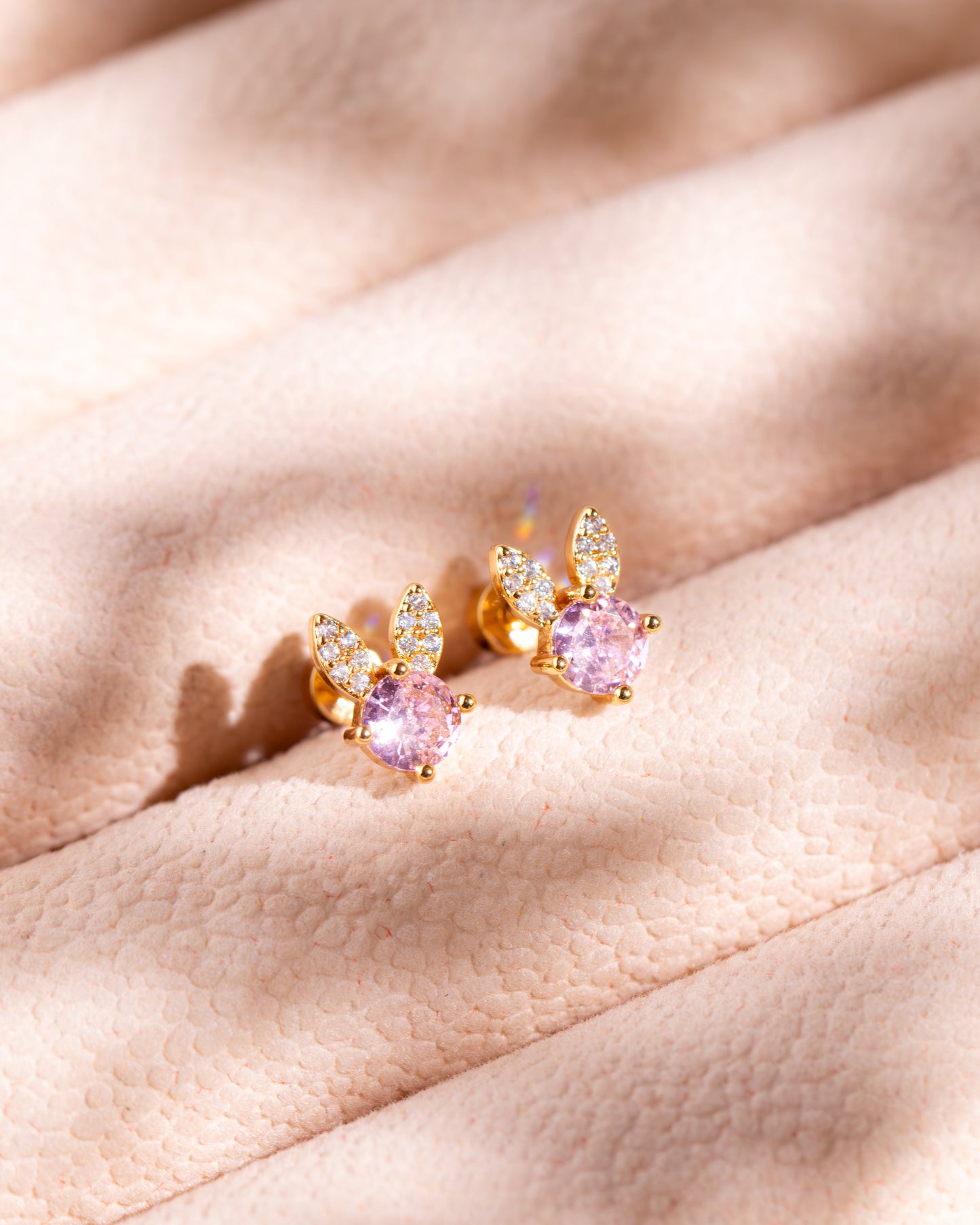 Rabbit Zirconia Screw Back Earrings
