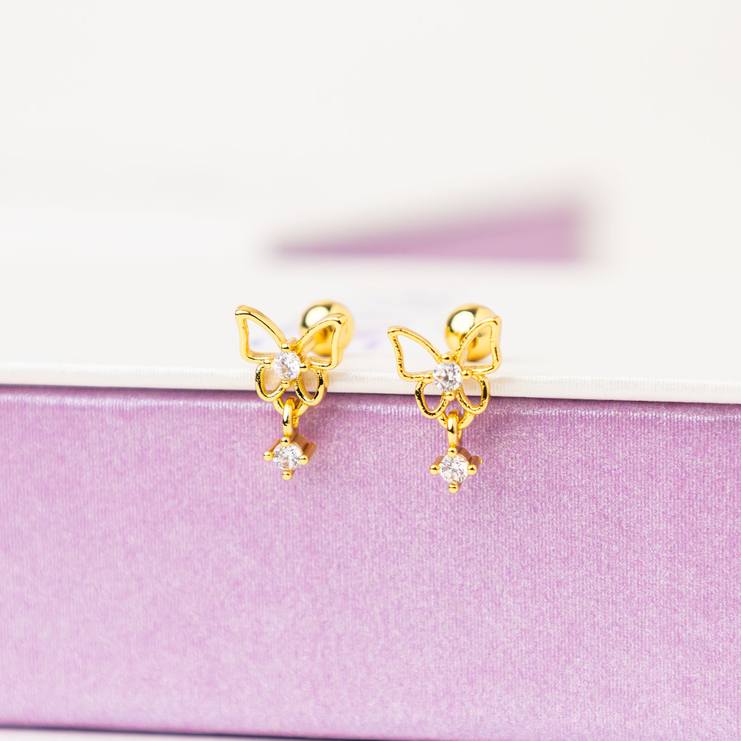 Nova Gold Screw Back Earrings