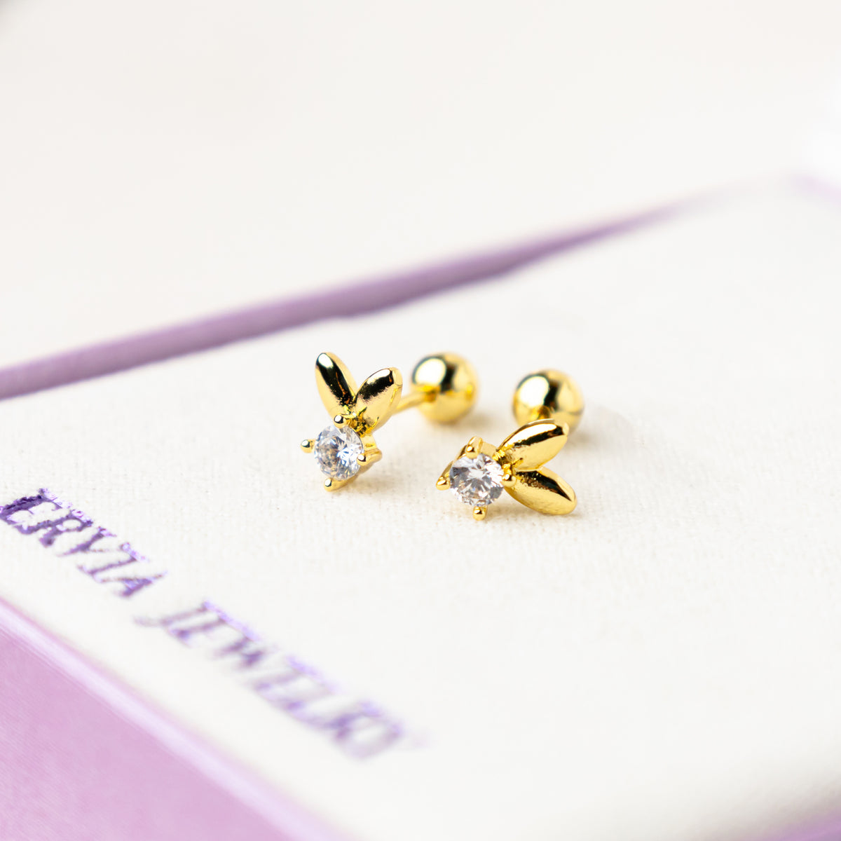 Nini Screw Back Earrings