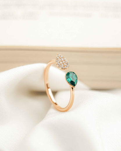 Velvet Green Rose Gold Ring